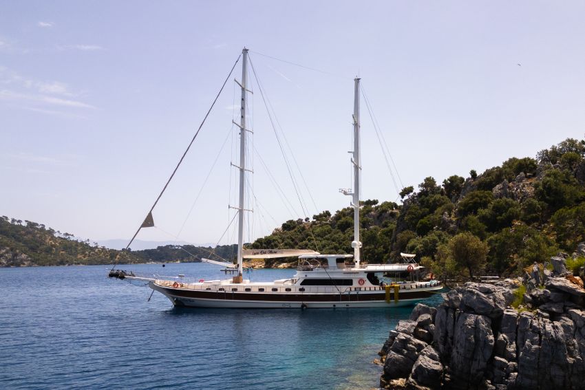 Gulet-Luce-Del-Mare-01