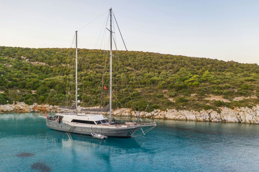 Gulet-Virtuoso-01