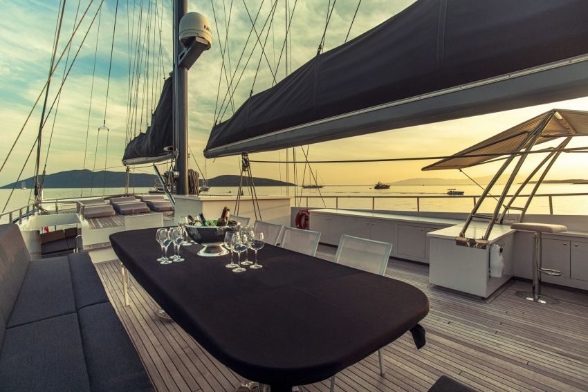 Gulet-Virtuoso-07