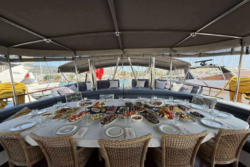 Gulet-Kaptan-Mehmet-Bugra-15