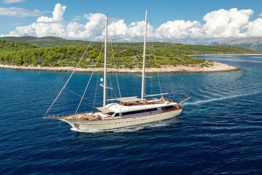 Gulet-Son-De-Mare-01