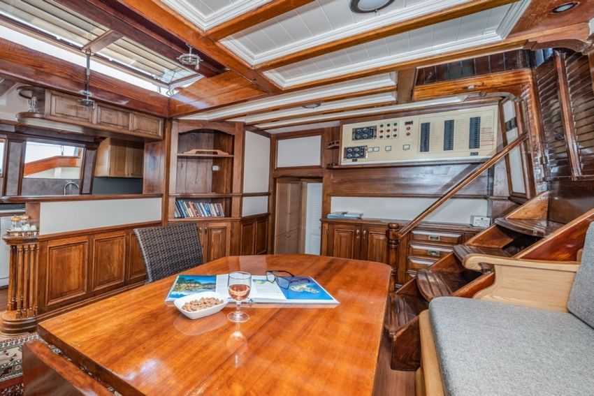 Gulet-Amazon-Solo-16