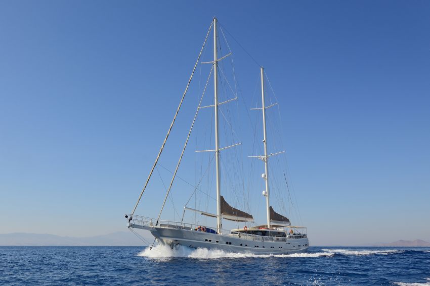 Gulet-Queen-of-Salmakis-02