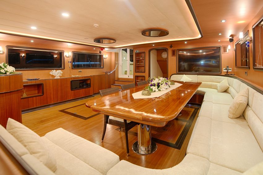 Gulet-Queen-of-Salmakis-13