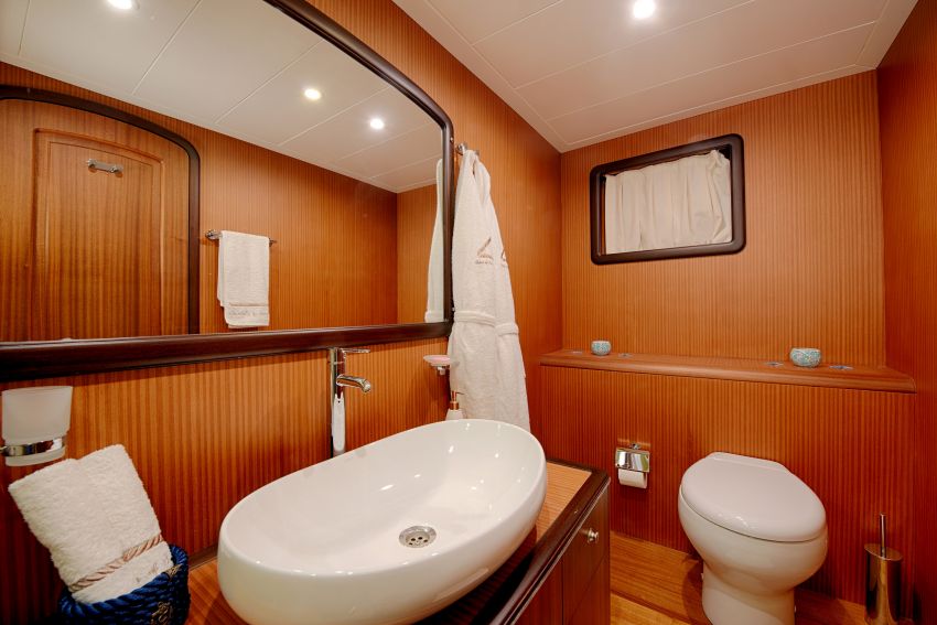 Gulet-Queen-of-Salmakis-25