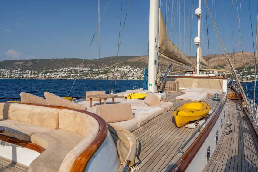 Gulet-La-Bella-Vita-26