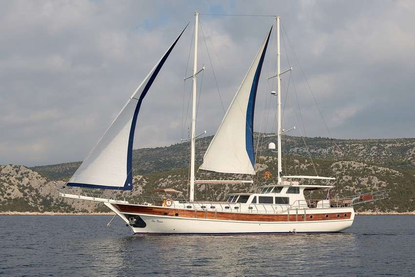 Gulet Sea Breeze